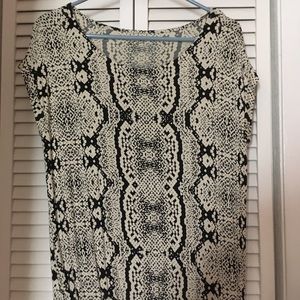 LOFT short sleeve blouse